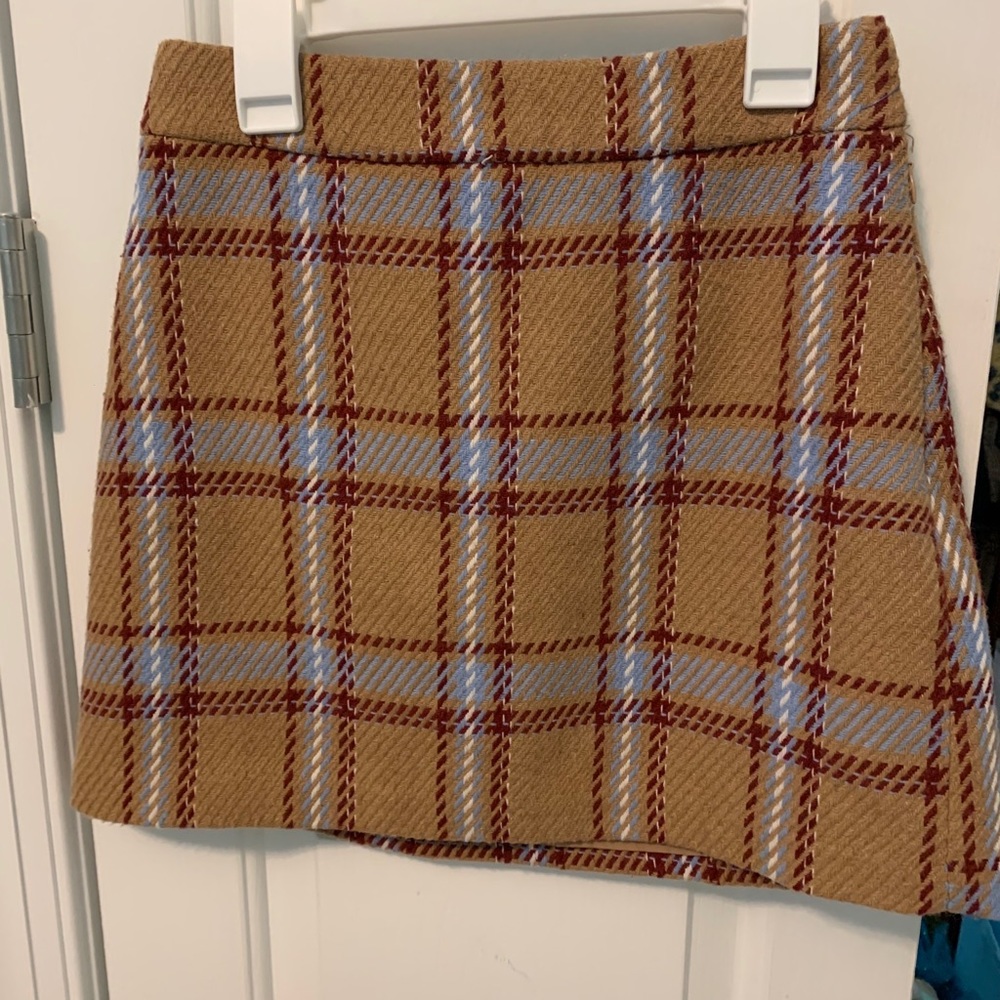 plaid skirt
